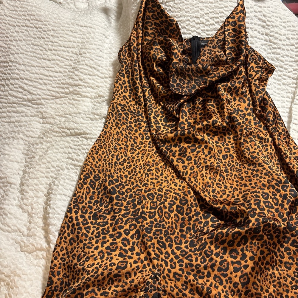 PrettyLittleThing Leopard Print Halter Top